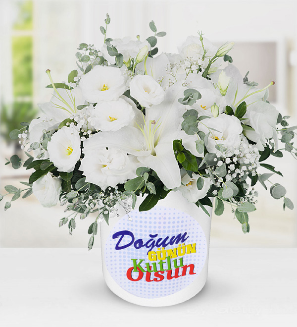 Doğum Günü Temalı Lilyum Lisyantuslar
