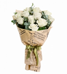 Bukette 12 Beyaz G�l Ye�il Kurdele