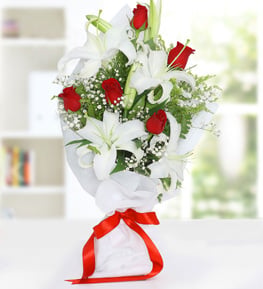 G�l ve Lilyum Buketi