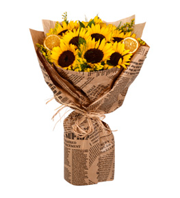 Sun Facing Sar� Ay�i�ekleri Buketi