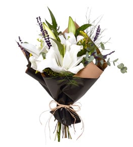 Royal White Lilyum Buketi